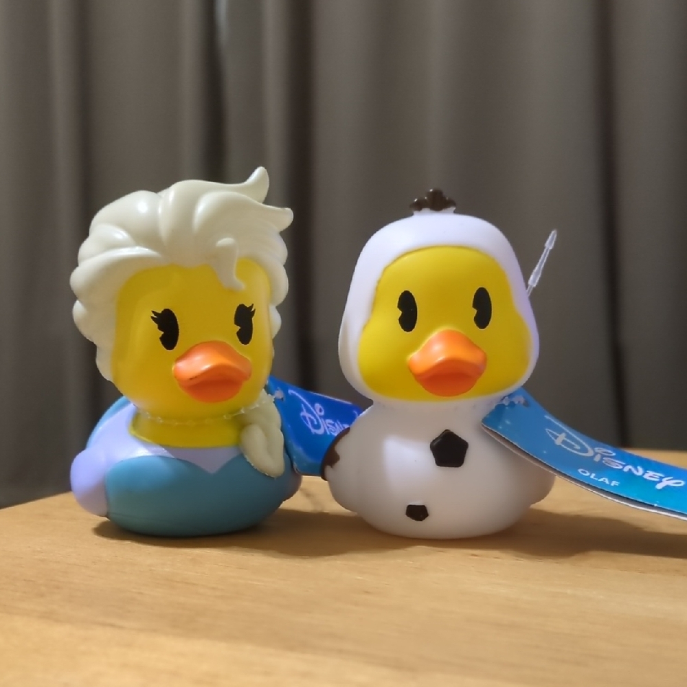 Elsa And Olaf Rubber Ducks